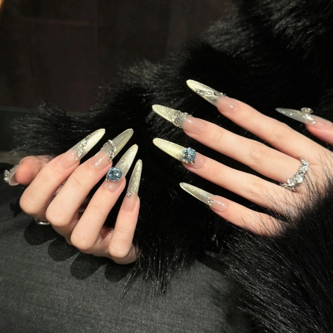 Luxe Handgemaakte Kattenoog Press On Nagels Lange Stiletto Champagne Goud Gradiënt Blauwe Strass Glitter Kunstnagels