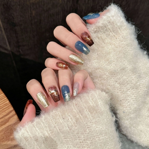 Handmade Vintage Press On Nails Short Coffin Maillard Brown Blue Marble Smudge Design Golden Foil Star Elegant Fake Nails
