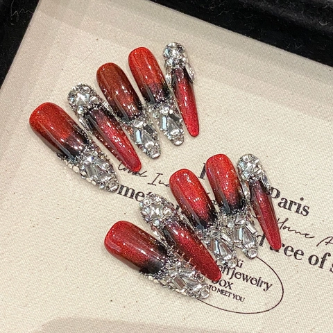 Uñas Postizas Hechas a Mano Degradado Rojo Negro Ojo de Gato Estilete Largo Con Diamantes de Imitación para Mujer Fiesta