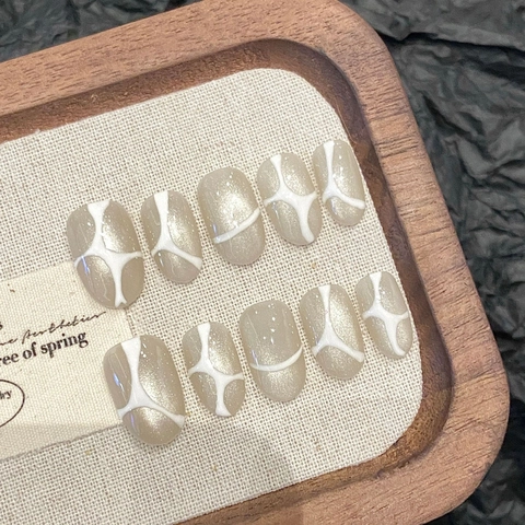 Champagne Gold Cat Eye Press On Nails With White Artistic Lines Modern Minimalist Oval Shape False Nails For Women Daily Decor