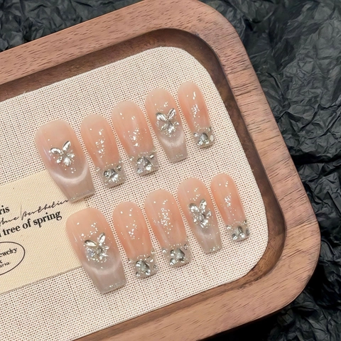 Handgemaakte Luxe Kattenoog Gradiënt Plaknagels Met 3D Vlinder Strass Lange Coffin Kunstnagels Voor Vrouwen Sieraden