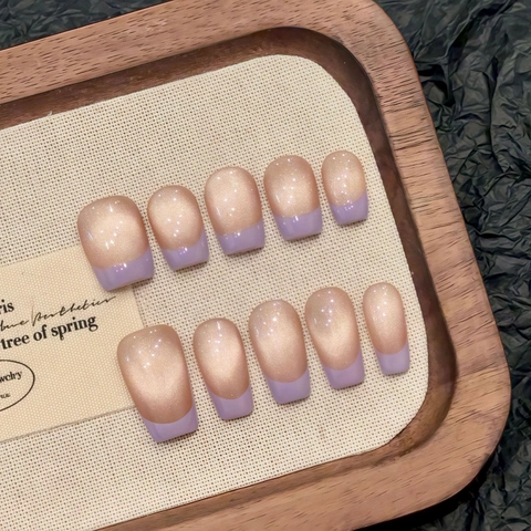 Handgemaakte Franse Kattenoog Press-on Nagels Champagne Goud Paars Elegante Herbruikbare Kunstnagels voor Vrouwen Manicure
