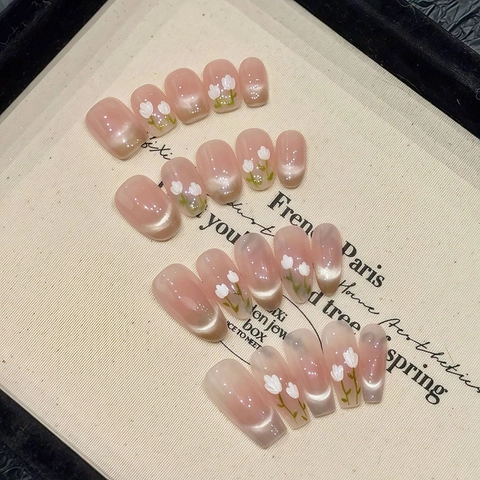 Eiskristall Tulpe Katzenauge Künstliche Nägel Zum Aufkleben Set Elegantes Nude Rosa Verlauf Blumig Handgefertigte Falsche Nägel Für Damen
