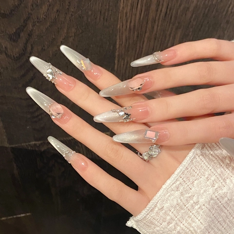 Uñas Postizas Hechas a Mano Efecto Ojo de Gato Piedra de Luna Degradado Rosa Gris Larga Forma Stiletto Perlas Artificiales Diamantes Imitación