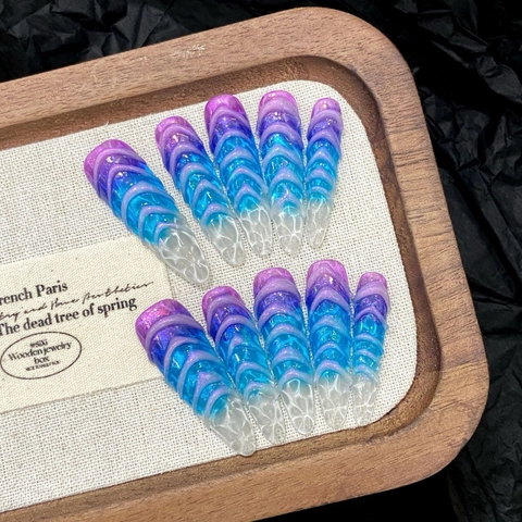 Handgefertigt Blau Lila Farbverlauf 3D Spirale Textur Lange Stiletto Künstliche Fingernägel Sternenhimmel Luxus Damen Schmuck