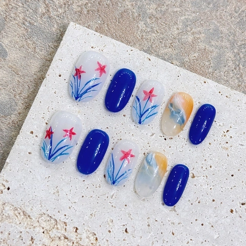 Unghie Finte Fatte a Mano Mondo Marino Dipinto a Mano Blu Marmo Motivo Floreale Corto Tondo Unghie Finte per Donna Arredo Quotidiano