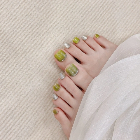 Unghie Finte Per Piedi Fatte A Mano Effetto Occhio Di Gatto Verde Oliva Argento Brillantini Resina Per Bellezza Donna