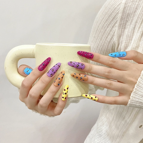 Handmade Leopard Print Press On Nails Colorful Almond Shape False Nails With Tool Kit For Women Fashion Manicure Decor