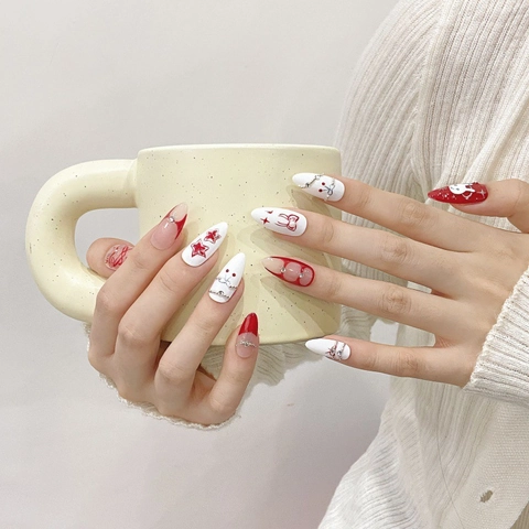 Handmade Press On Nails Red White Rabbit Star Pattern Resin Rhinestone Artificial Pearl Artificial Nail Set For Women