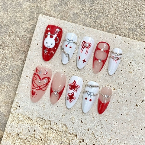 Handmade Press On Nails Red White Rabbit Star Pattern Resin Rhinestone Artificial Pearl Artificial Nail Set For Women