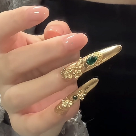 Uñas Postizas Hechas a Mano Estilo Palaciego Lujo Degradado Rosa Nude Lazo Dorado Decoración Piedras Preciosas Almendra Larga