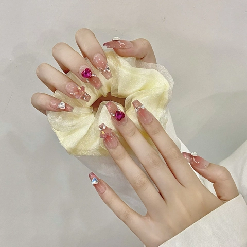 Handmade Rose Cat Eye Press On Nails Pink Gradient Heart Rhinestone Artificial Pearl Butterfly Coffin Fake Nails For Women