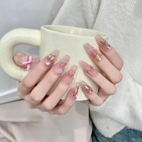 Handgefertigte Aufpressnägel Rosa Blush Verlauf Lange Sargform Falsche Nägel 3D Schleife Schmetterling Strass Künstliche Perle Damen