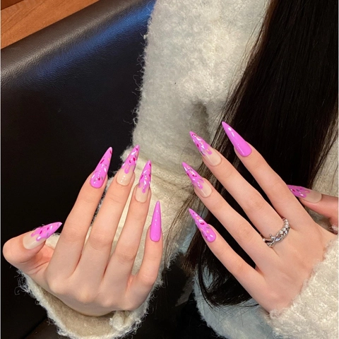Unghie Finte Fatte a Mano Forma Stiletto Lungo Viola Lavanda Nude Design a Schizzi Unghie Lucide per Donna Uso Quotidiano