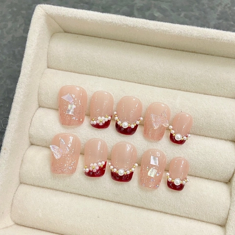 Unghie Finte a Pressione Francesi Fatte a Mano Perla Rossa Farfalla 3D Eleganti Unghie Artificiali Riutilizzabili per Donna