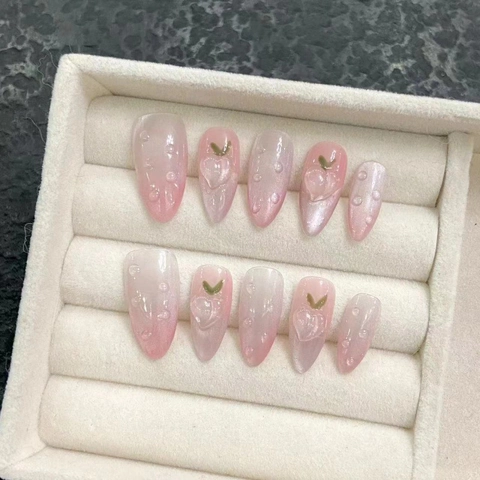 Handgefertigte Künstliche Nägel Rosa Pfirsich Verlauf Mandelform 3D Schmetterling Dekor Glänzende Falsche Nägel Für Damen