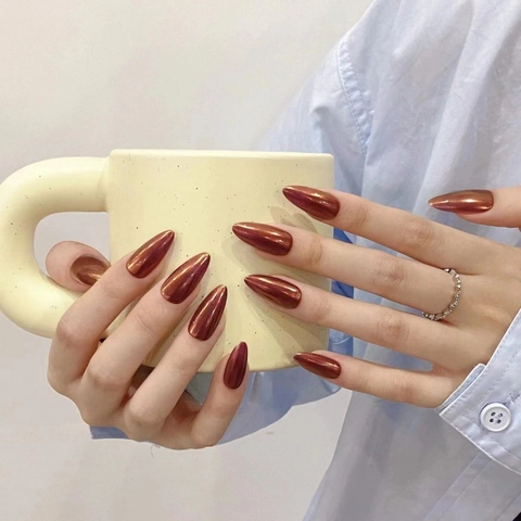 Uñas Postizas Hechas a Mano Color Cobre Champaña Espejo Metálico Ojo de Gato Forma de Almendra Larga para Mujer