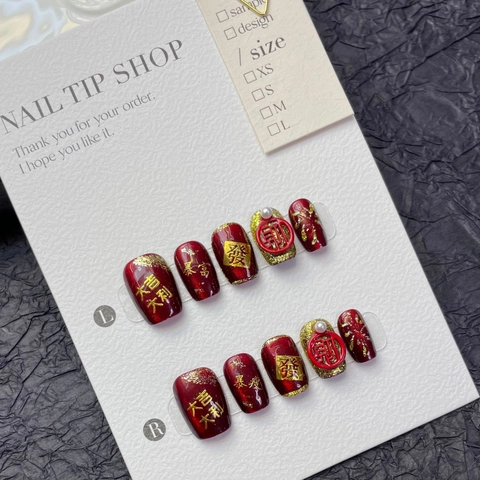 Unghie a Pressione Rosso Oro Fatte a Mano Design Fortuna Prosperità Perla Artificial Foglia Oro Unghie Finte Decorative Gioielli Donna