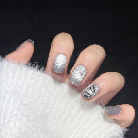 Handgefertigte Neue Chinesische Stil Bambus Blatt Künstliche Fingernägel Silbergrau Katzenauge Elegant Minimalistisch Maniküre Set
