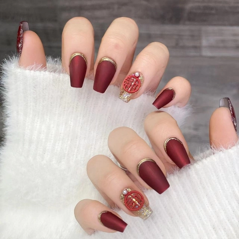 Traditional Chinese Style Red Gold Press On Nails Handmade Relief Flower Fu Good Fortune Decor Elegant Festive Fake Nails