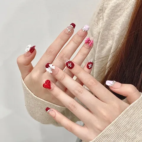 Faux Ongles Fait Main Princesse Française Nœud Rouge Cœur Romantique Rose Plaid Strass Incrusté Décoration de Doigt pour Femme