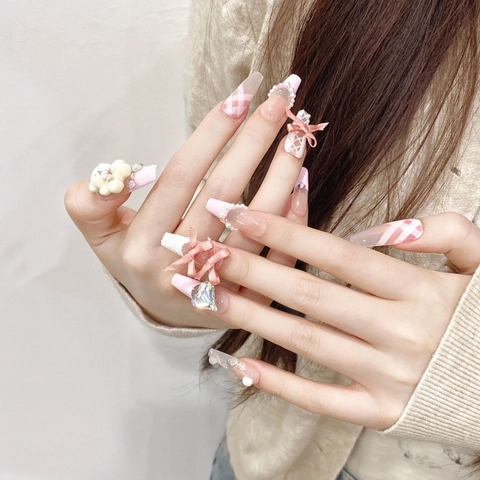 Unghie Finte Lunga Bara Rosa Fatte a Mano Con Decorazione 3D Orso Fiocco Künstliche Perle Strass Stile Francese Dolce Set Unghie