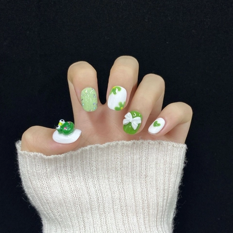 Unghie a Pressione 3D Fatto a Mano Rana Verde Cartone Animato Dolci Unghie Finte Riutilizzabili per Donna Decorazione