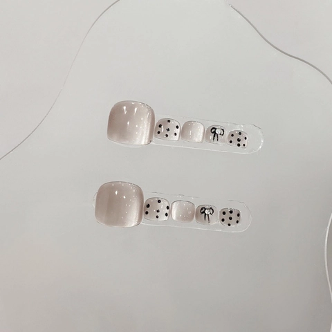 Handgemachte Original Press On Zehennägel Weiß Elegant Katzenaugeneffekt Mit Schleife Und Punktmuster Hochwertiges Fußnageldesign Für Damen