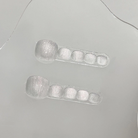 Unghie Finte per Piedi Fatte a Mano Effetto Occhio di Gatto Elegante Glitter Viola per Donna Decorazione Pedicure