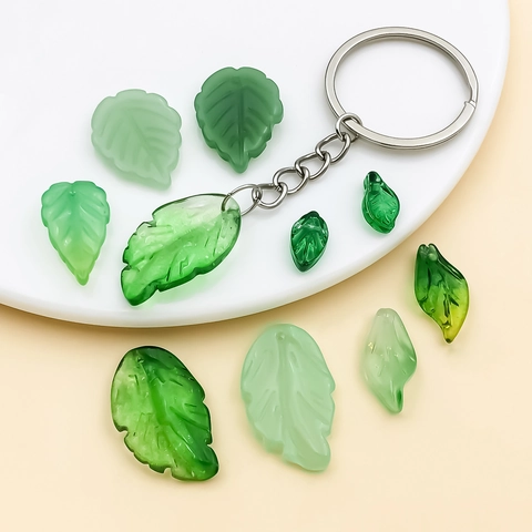 Ciondoli a Foglia in Vetro a Lume Verde Set Accessori per Creazione Gioielli DIY Botanico Floreale Collana Orecchini Artigianali