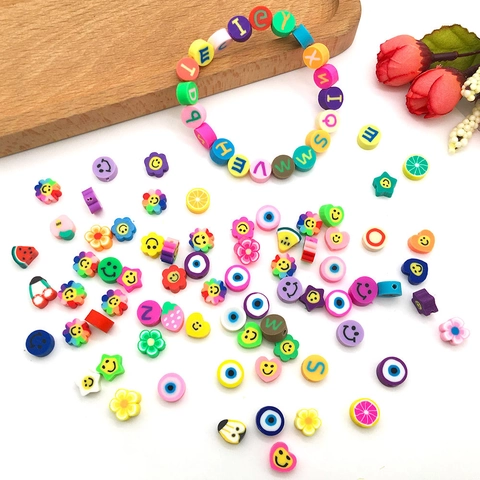 Perles en Vrac en Pâte Polymère Motifs Mixtes Fruits Fleurs Sourire Animaux Lettres Perles en Argile Électroplaqué Pour DIY Bracelet Collier Accessoires de Bijoux