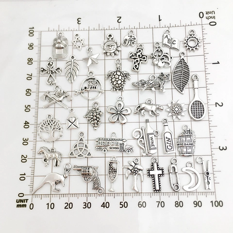 Breloques Mixtes en Alliage de Zinc Antique pour Fabrication de Bijoux DIY Pendentifs Vintage Animaux Coeur Etoile Accessoires Argent Or