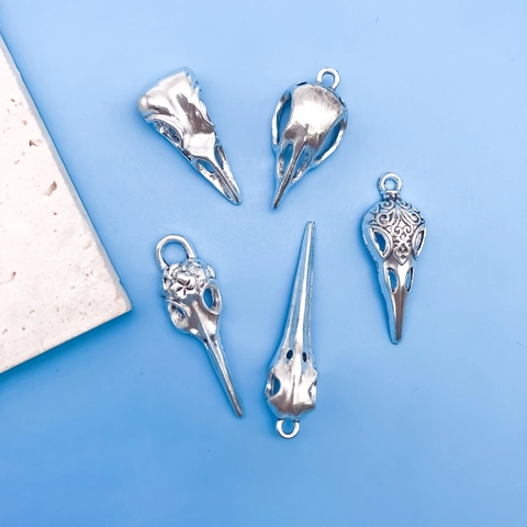 Vintage Gothic Zinc Alloy Bird Skull Pendants For Men DIY Punk Jewelry Necklace Craft Making Antique Silver Skull Charms Accessory