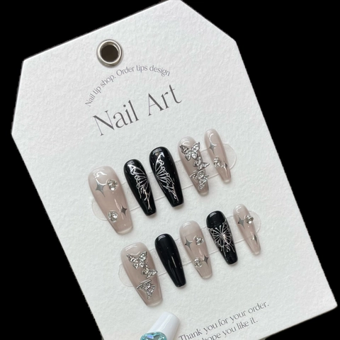 Unghie Finte a Pressione Artigianali Y2K Dark Butterfly Con Decorazione In Metallo Argento Strass Motivo a Stella Per Donna