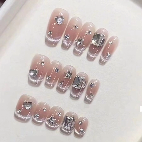 Unghie Finte Artigianali Occhio di Gatto Con Strass Cuore Stella Sfumato Rosa Nude Decorazione Unghie Per Feste Donna