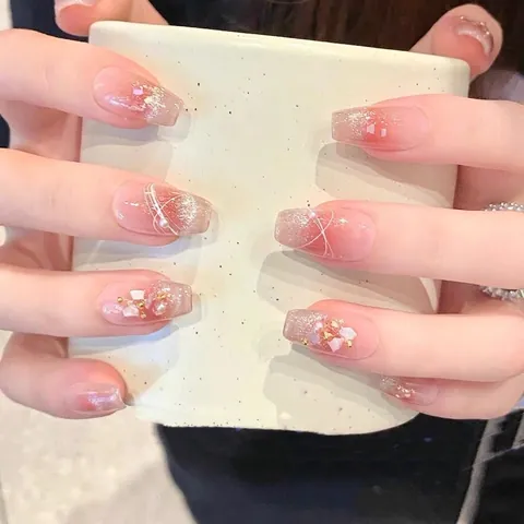 Unghie a Pressione Occhio di Gatto Fatte a Mano Con Perla Artificiale Foglia d'Oro Conchiglia Sfumatura Rosa Chiaro Unghie Finte Donna