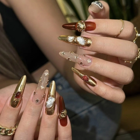 Uñas Postizas Barrocas de Lujo Perla Artificial Diamante Rojo Oro Blanco Óvalo Largo Almendra Uñas Reutilizables Para Mujer Boda