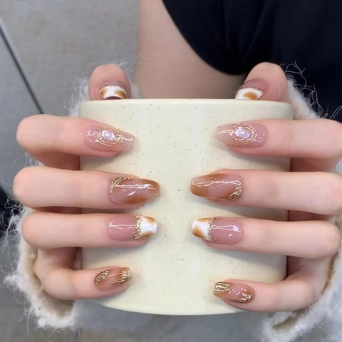 Handmade French Brown Coffee Press-on Nails With Gold Foil Marble Smudge Design Coffin Shape Artificial Pearls Fake Nails