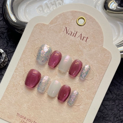 Handgemachte Katzenauge Press On Nails Kurz Rundquadratisch Gelee Pflaume Weinrot Glitzer Pailletten Künstliche Fingernägel Set