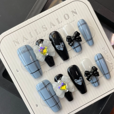 Uñas Postizas Hechas a Mano Coffin Largo Con Lazo 3D Corazón Strass Patrón de Cuadros Uñas Postizas Sweet Cool Mujer