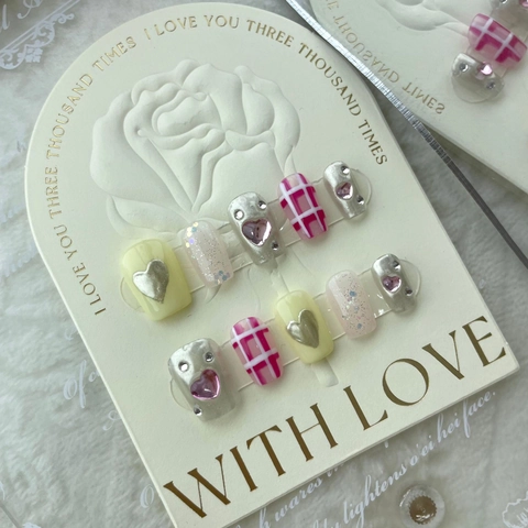 Handmade Press On Nails Kit Sweet Heart Star Gingham Design Short Square Fake Nails With Rhinestones For Women Daily Decor