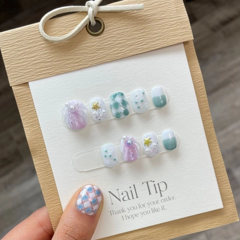 Unghie Finte Artigianali Tema Oceano Eleganti a Coda di Pesce con Künstliche Perle e Conchiglie Design 3D Sfumato Viola Verde per Donna Set Manicure Fai-da-Te