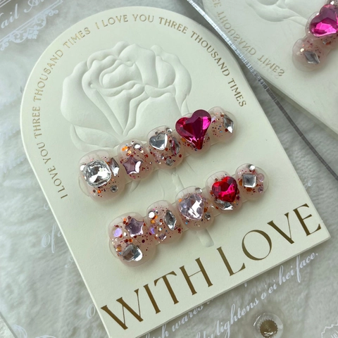 Unghie a Pressione Rosso Lampone Fatte a Mano Strass a Cuore Paillettes a Stella Eleganti Unghie Finte Corte Donna Decor