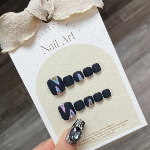 Handmade Matte Black Toenail Press-on Nails Aurora Flame Texture Minimalist Foot Nail Art Decoration For Women Fashion