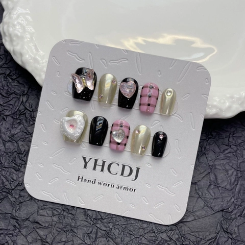 Handgefertigte Harz Strass Künstliche Fingernägel Schwarz Rosa Kariert Schmetterling Herz Dekor Süß Cool Spice Girl Nägel