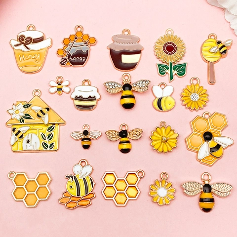 Pastoral Bee Sunflower Honey Jar Enamel Alloy Pendants For DIY Jewelry Making Accessories Handcrafted Beehive Charms For Women