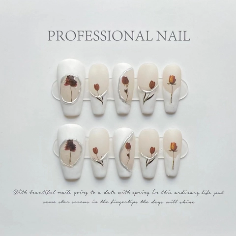 Juego de Uñas Postizas Hechas a Mano Diseño Floral Vintage Rosa Tulipán Borde Plateado Uñas de Ataúd para Mujer Diario