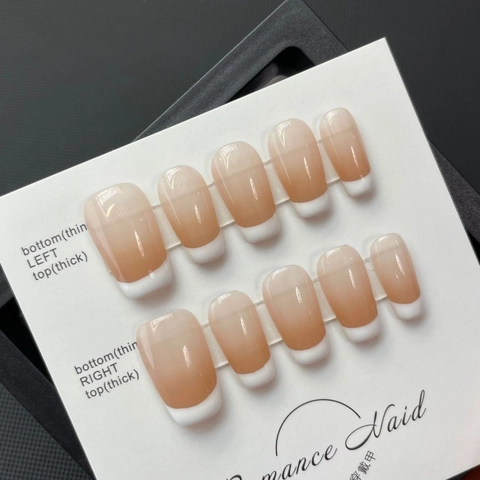 Handgefertigte French Ombre Drucknägel Nude Rosa Weißer Tip Hochglanz Ballett Form Künstliche Nägel Set Für Damen Hochzeit Alltag