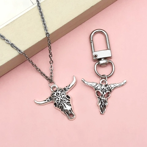 Vintage Zinc Alloy Animal Skull Pendants Bull Head Bird Skull Charms For DIY Jewelry Making Gothic Punk Style Accessories