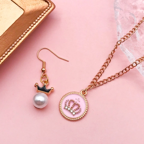 Pendentifs DIY Couronne Émail Alliage Strass Imitation Künstliche Perle Charms Pour Collier Bracelet Chaîne Téléphone Accessoires Bijoux Artisanaux